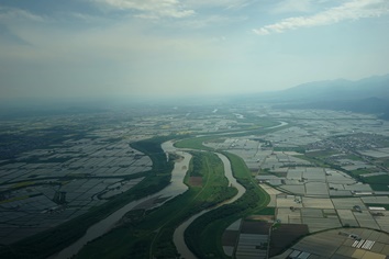 石狩川と雨竜川の合流点（通り過ぎてから撮りました）