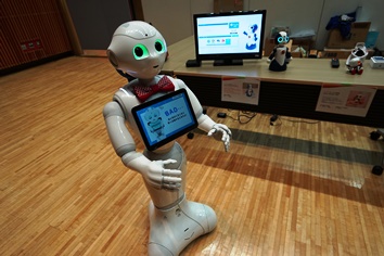 会話ロボットペッパー君