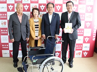 さつき家さんと病院朝日事務局長