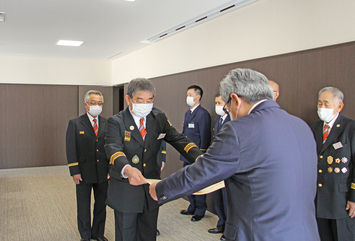 砂川消防団　田川正人団長