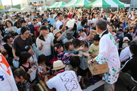 イベント餅まき